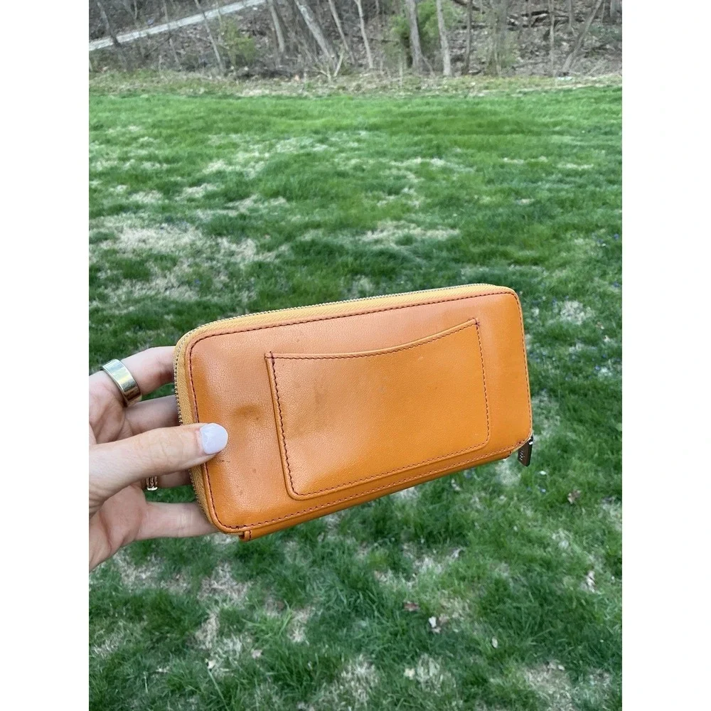 Hobo International Camel Brown Leather Zip Around Wallet
